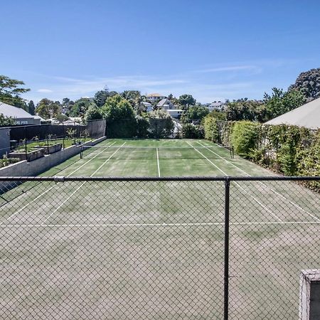 Central City Gem - Napier Holiday Home Экстерьер фото